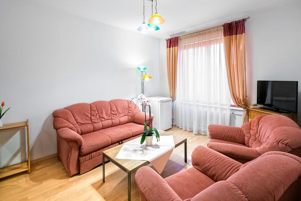 Hotel Monttis Sucha Beskidzka Quarto foto