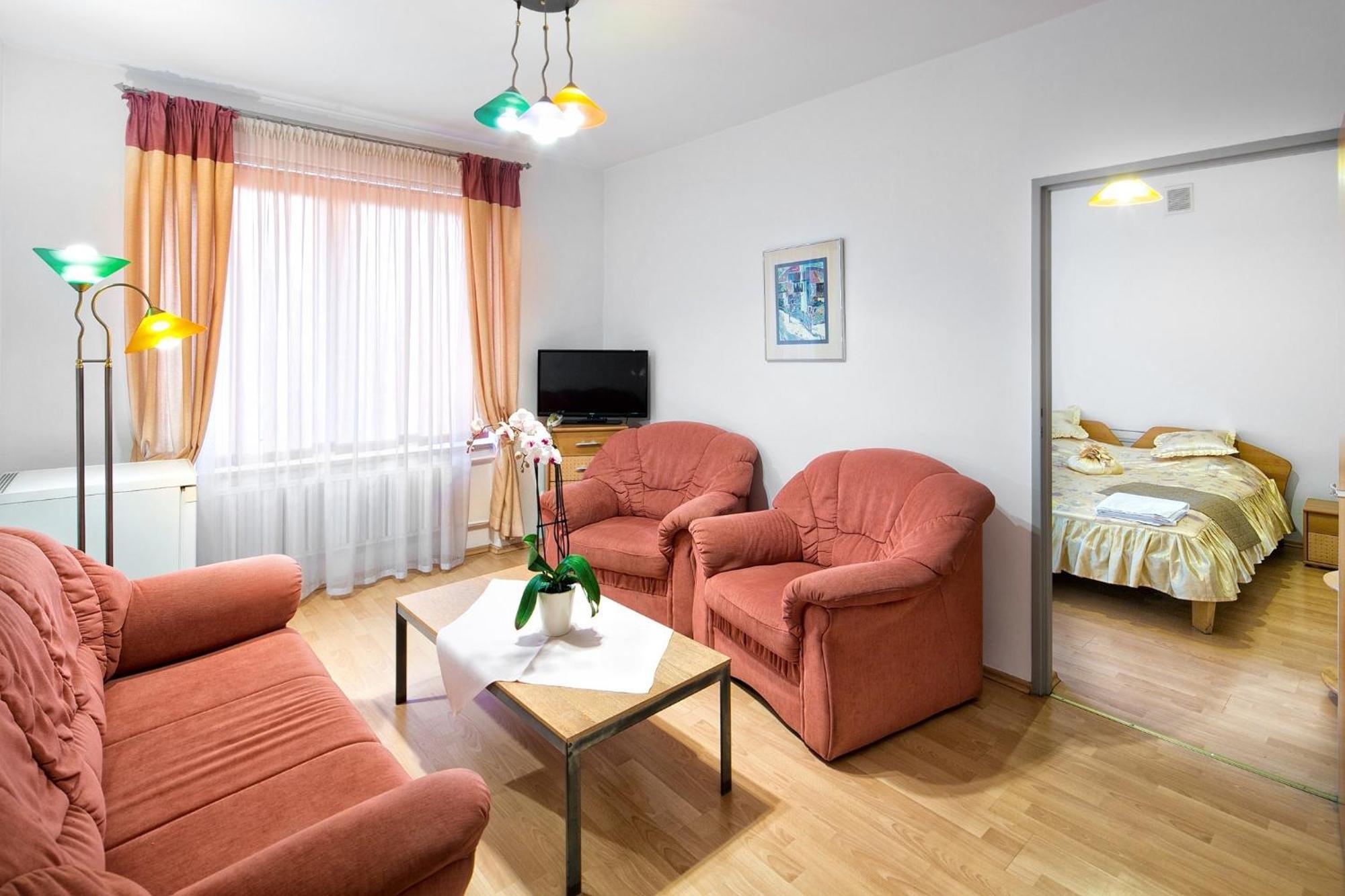 Hotel Monttis Sucha Beskidzka Quarto foto